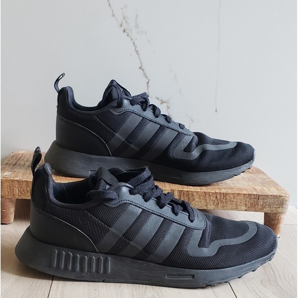 Adidas Sneakers Mens 9.5 Black Lace Up Running Training Athletic Gym Shoes - Picture 3 of 6